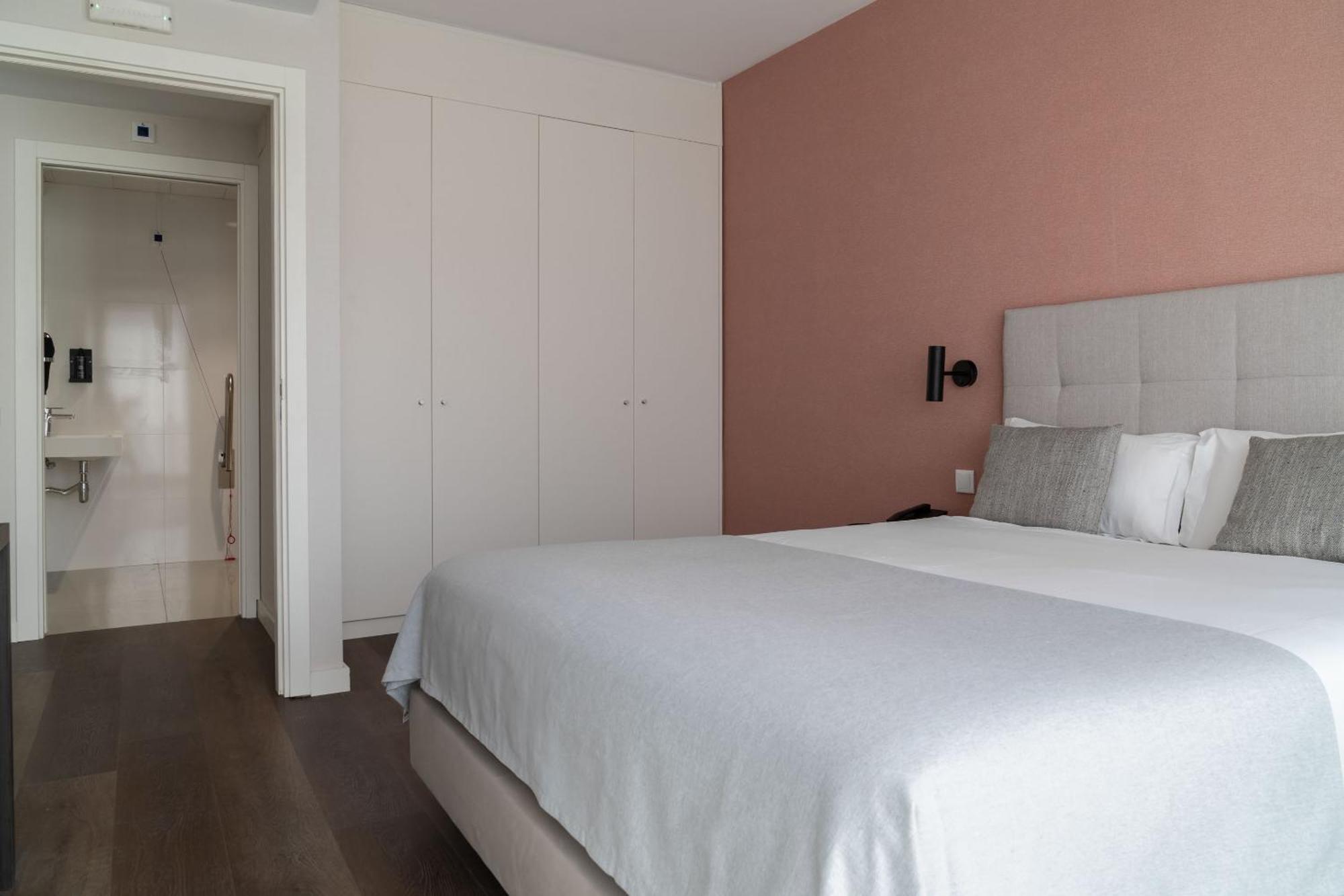 Apartamento Limehome Defensores De Chaves *