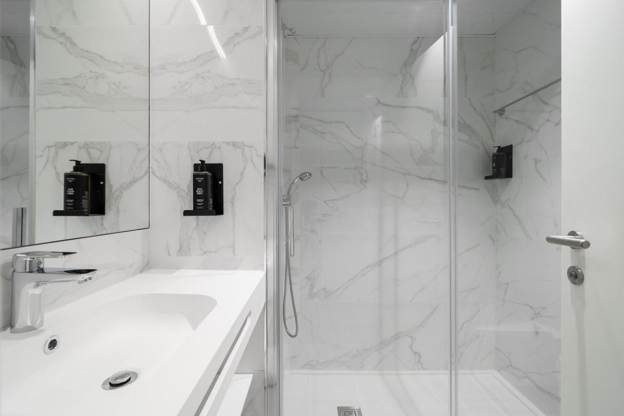 Limehome Defensores De Chaves Apartamento Lisboa