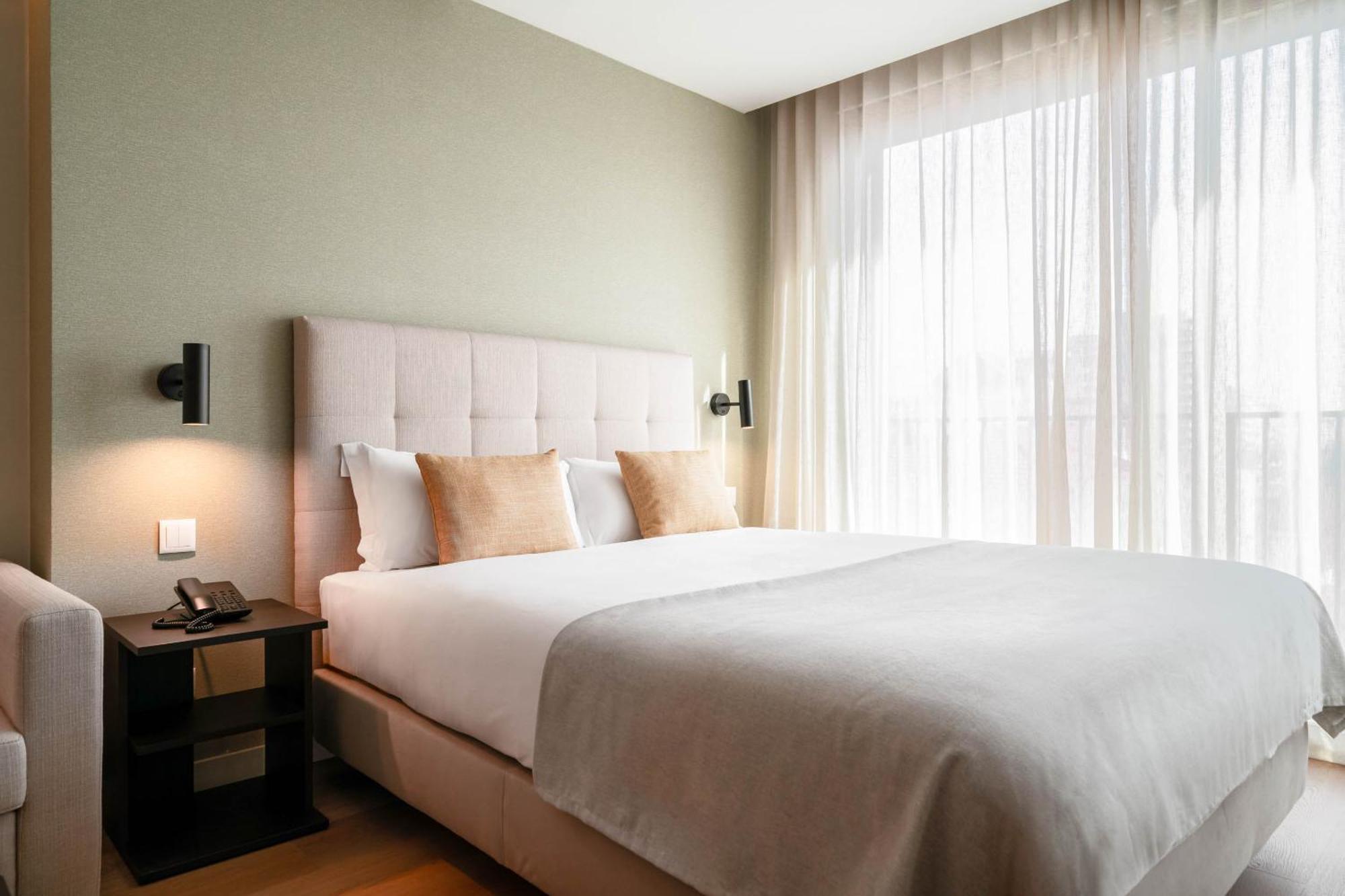 Apartamento Limehome Defensores De Chaves