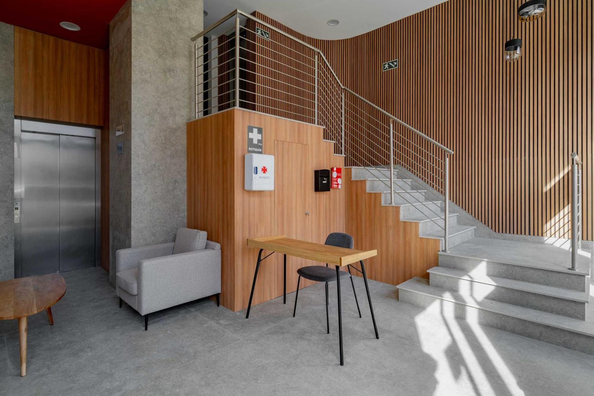 Limehome Defensores De Chaves Lisbon
