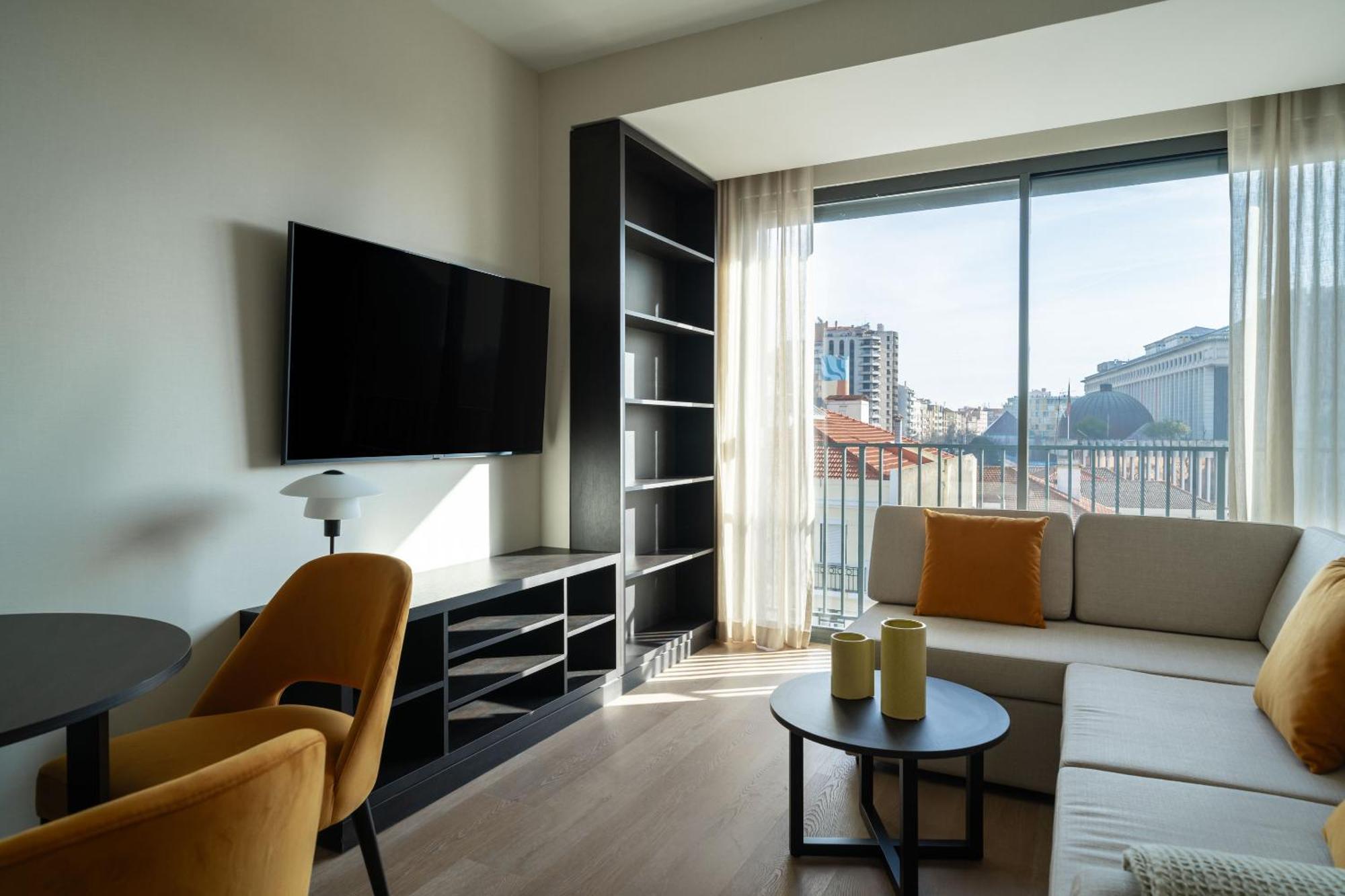 Limehome Defensores De Chaves * Lisbon